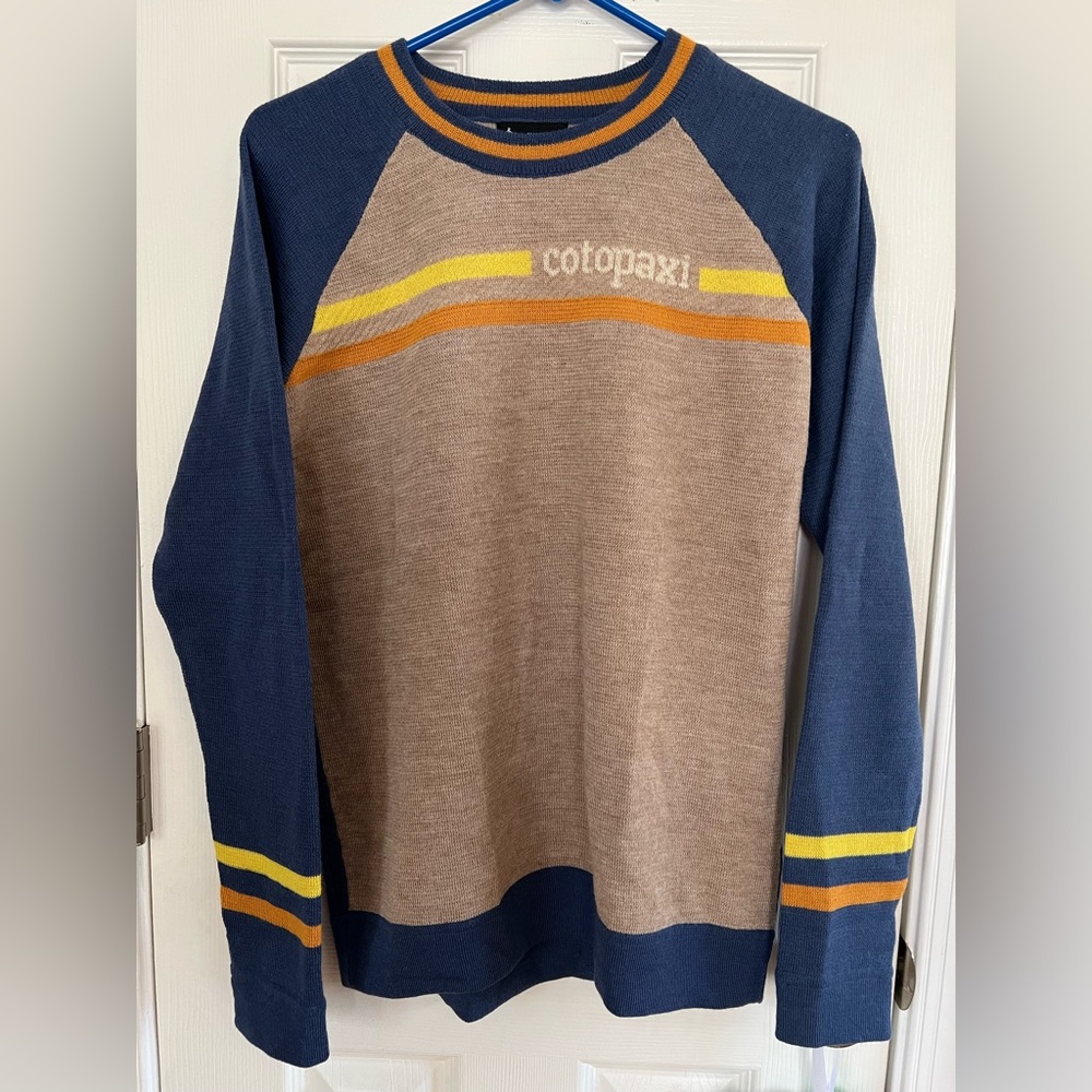 Cotopaxi Womens XL, cashlama, soft and warm, excellent condition